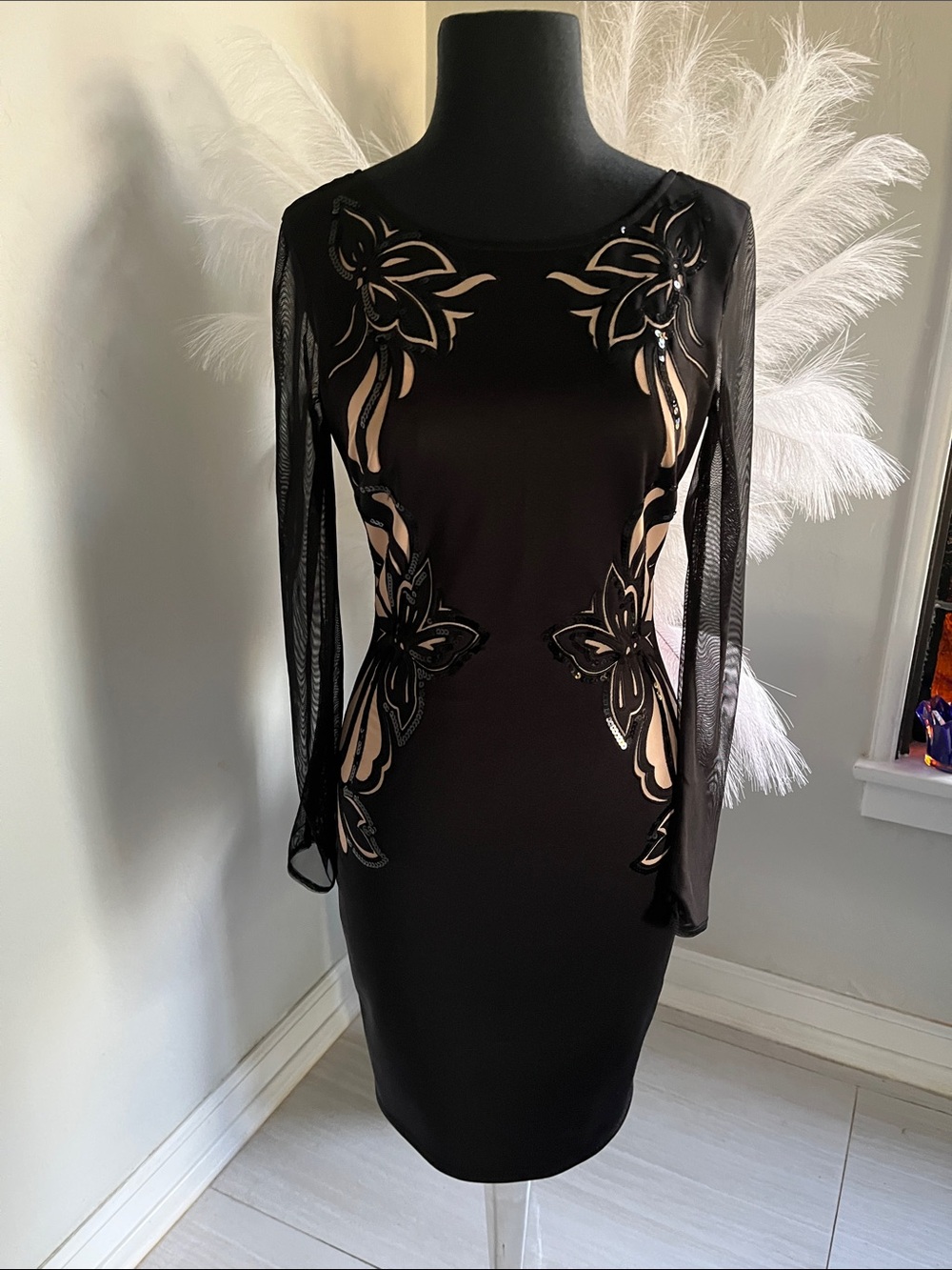 Lipsy Black Sheer-Sleeve Floral Cutout Bodycon Dress